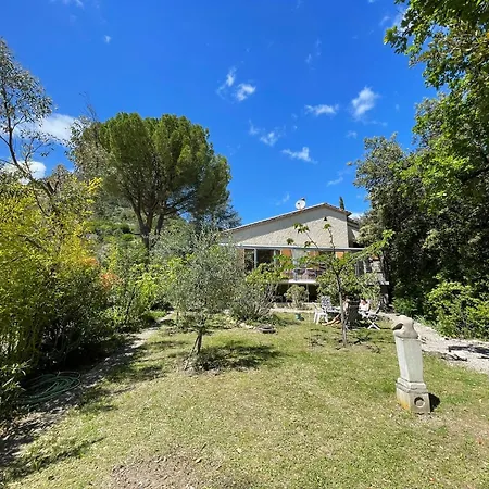 Vila La Maison Du Colonel Aubres